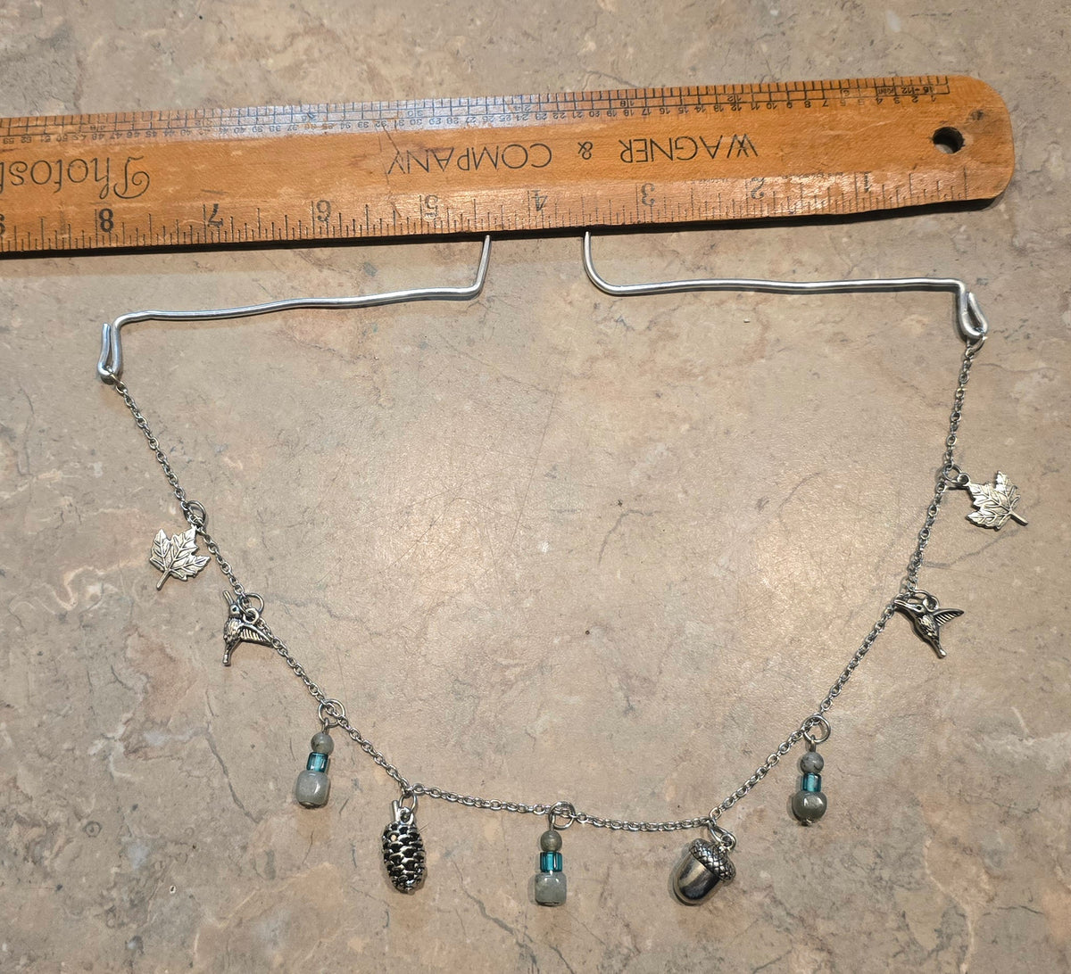 Rear view mirror hanger with charms